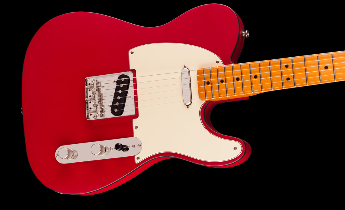 Squier Limited Edition Classic Vibe '60s Custom Telecaster Satin Dakota Red