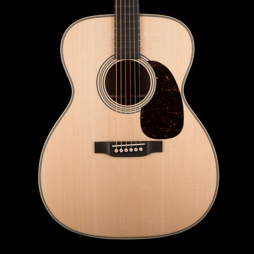 Martin Custom Shop 0000-28 Claro Walnut with Sitka Spruce