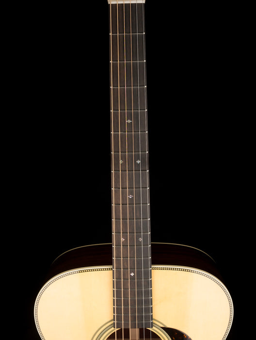 Martin Custom Shop 000-28 Wild Grain East Indian Rosewood with Italian Alpine Spruce Top Acoustic Guitar