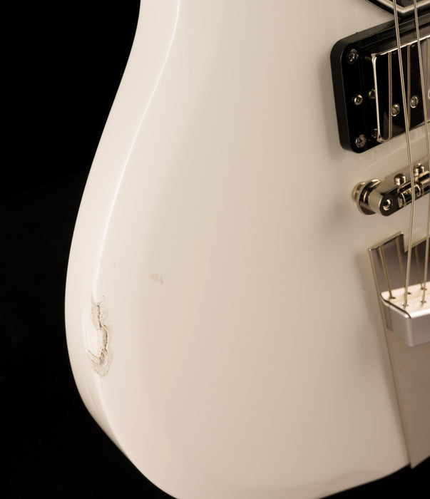 Pre Owned Supro 1224DBHT Limited Edition David Bowie 1961 Dual Tone Hardtail White With Gig Bag