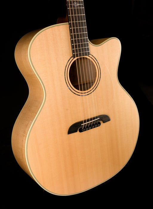 Pre Owned Alvarez Yairi JYM80CE Natural Acoustic Electric With OHSC