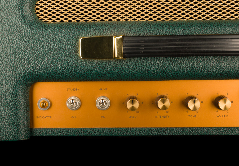 Pre Owned Retro King Eighteen Watt Combo 2x12" Guitar Amp Combo Green With Footswitch and Cover