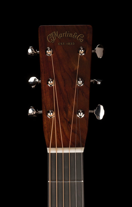 Martin Custom Shop D-28 Wild Grain East Indian Rosewood with Italian Alpine Spruce Top Acoustic Guitar