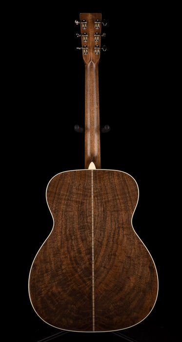 Martin Custom Shop 0000-28 Claro Walnut with Sitka Spruce