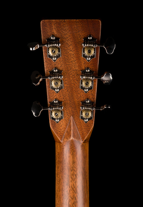 Martin Custom Shop 000-28 Figured Black Walnut With Sitka Spruce