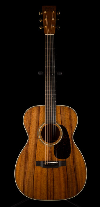 Martin Custom Shop 00 Style 28 All Flamed Koa Natural Acoustic Guitar With Case