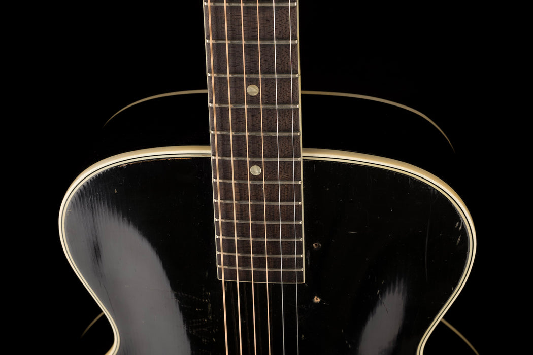 Pre Owned 1959 Harmony Montclair Archtop Black with Case