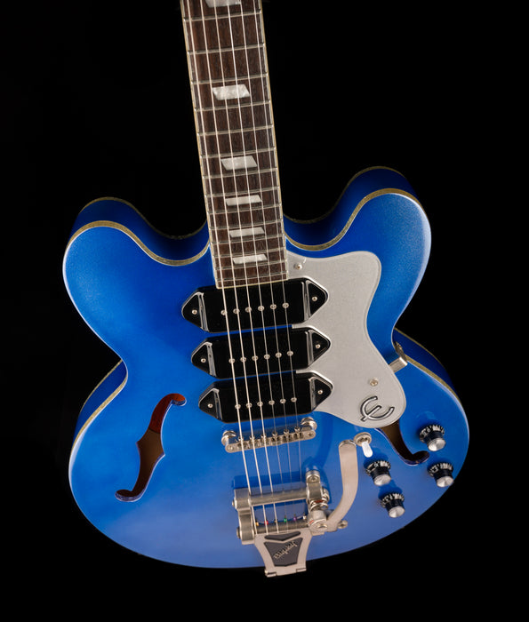 Used Epiphone Limited Edition Riviera Custom P93 Royale Chicago Blue Pearl with Gig Bag