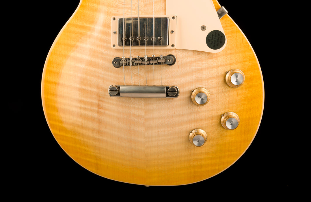 Pre Owned 2022 Gibson Les Paul Standard Limited Edition 60's AAA Lemonburst With OHSC