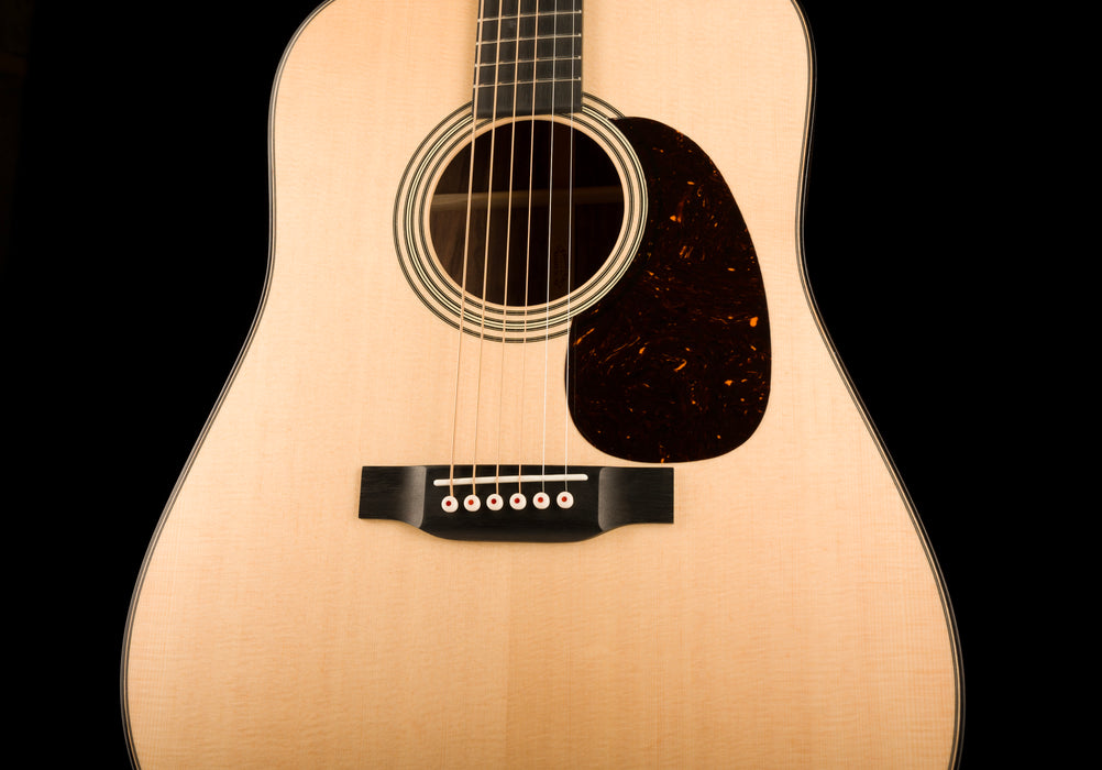 Martin Custom Shop D-28 Figured Black Walnut With Case