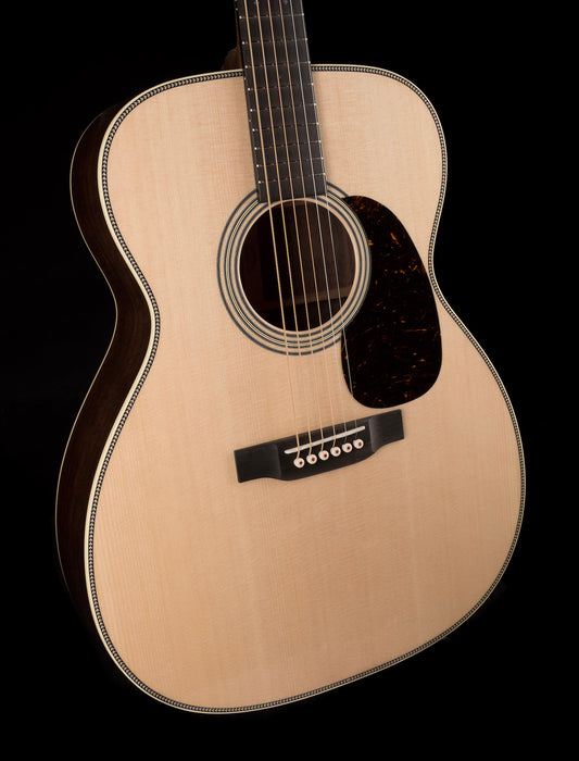 Martin Custom Shop 0000-28 Claro Walnut with Sitka Spruce