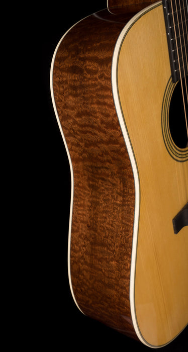 Martin Custom Shop D-28 Quilted Pommele Sapele with Adirondack Spruce With Case