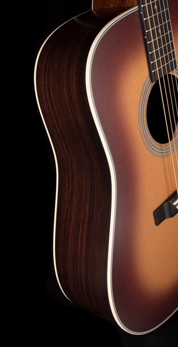 Martin D-28 Satin Amberburst with Case