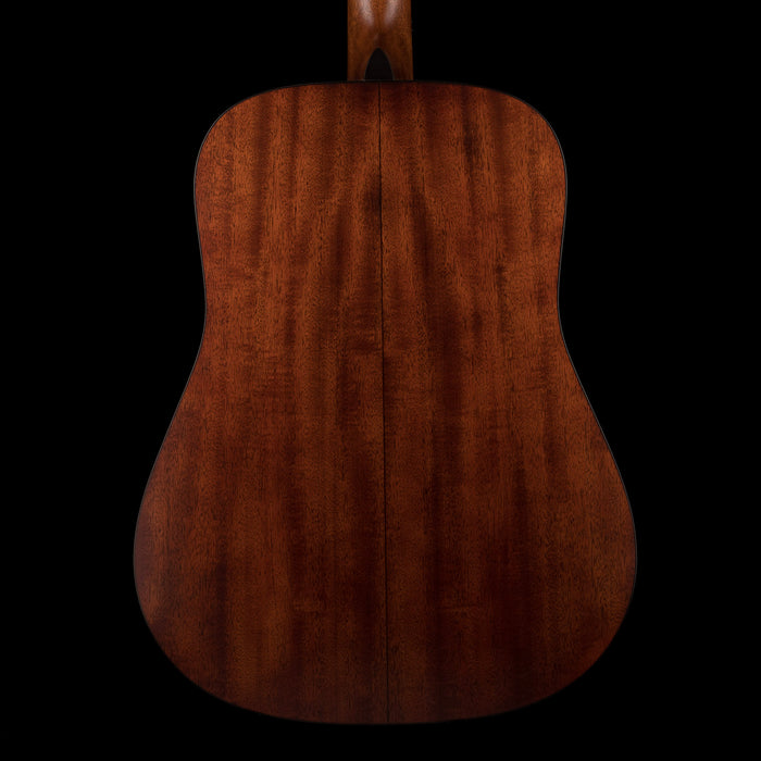 Martin D-18 StreetLegend Natural with Case