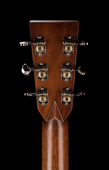 Martin Custom Shop Dreadnaught/000 Style 28 East Indian Rosewood Sunburst With Case