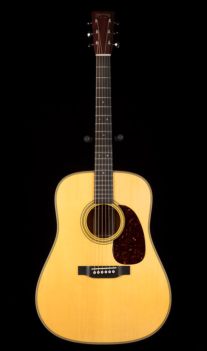 Martin Custom Shop Dreadnought Style HD28 Cocobolo w/ Adirondack Spruce Top Acoustic Guitar