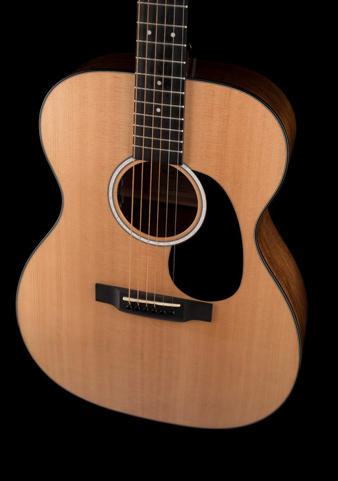 Martin 000-12E Koa with Soft Case B-Stock