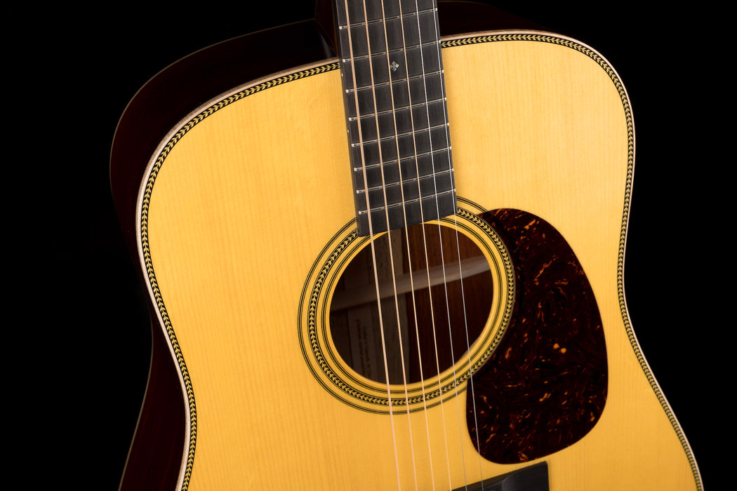 Martin Custom Shop Dreadnought Style HD28 Cocobolo w/ Adirondack Spruce Top Acoustic Guitar