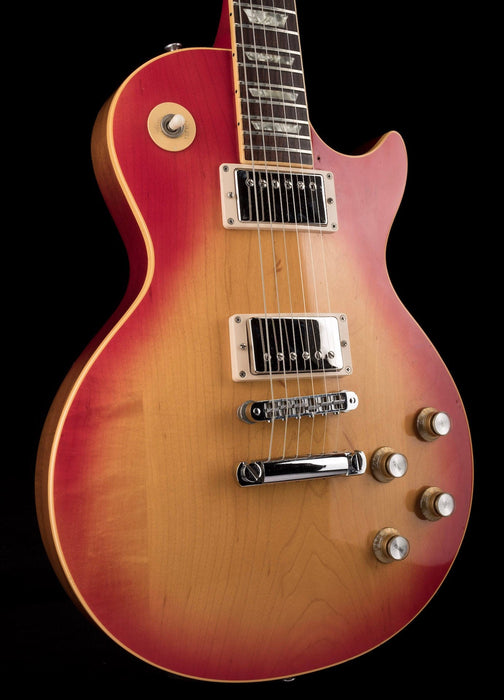 Used 1977 Gibson Les Paul Standard Cherry Sunburst with HSC