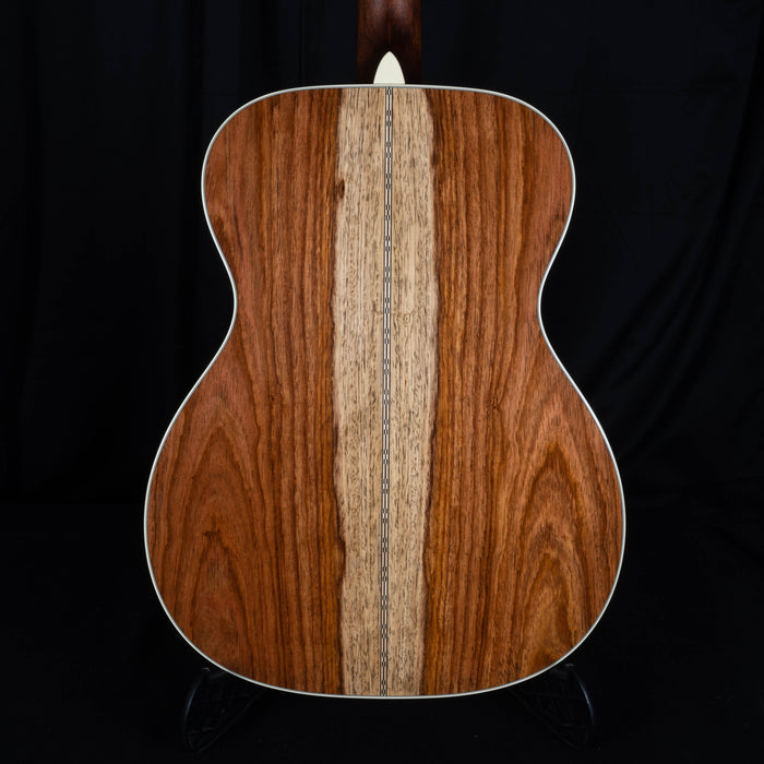 Martin Custom Shop 000 Size 28 Style Guatemalan Rosewood with Engelmann Spruce Top