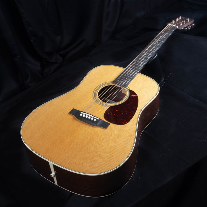 Martin Custom Shop 28 Style Dreadnaught East Indian Rosewood and Sitka Spruce VTS Acoustic Guitar