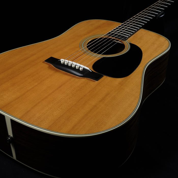 Martin Custom Shop Style 28 Dreadnaught Aged Sitka Spruce and East Indian Rosewood - Natural