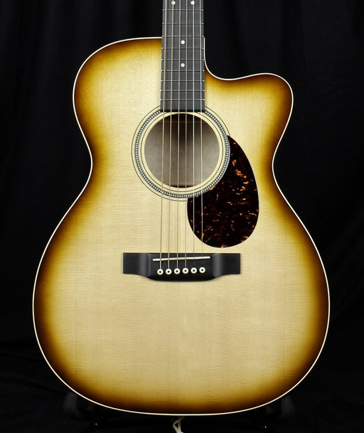 Martin Custom Edition 000-14 Fret Acoustic Venetian Cutaway NAMM 2018