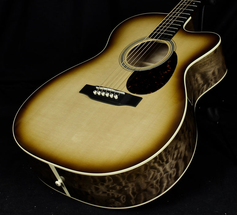 Martin Custom Edition 000-14 Fret Acoustic Venetian Cutaway NAMM 2018